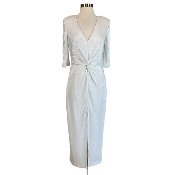 AQUA Women's Cocktail Dress Size 4 White Metallic Long Sleeve V-Neck Midi Sheath - Picture 1 of 10